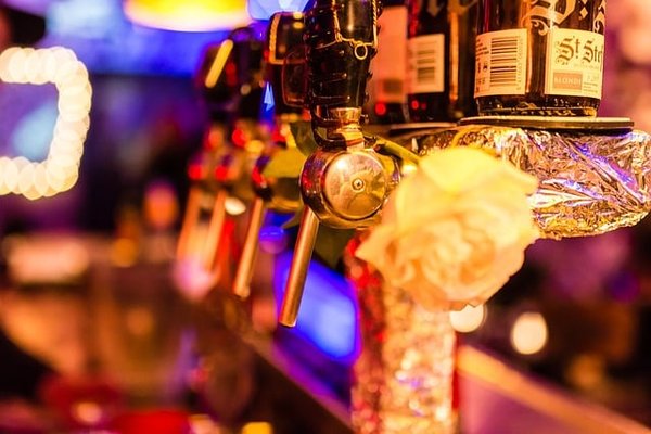 Découvrez l'authenticité du Café Oz Châtelet à Paris